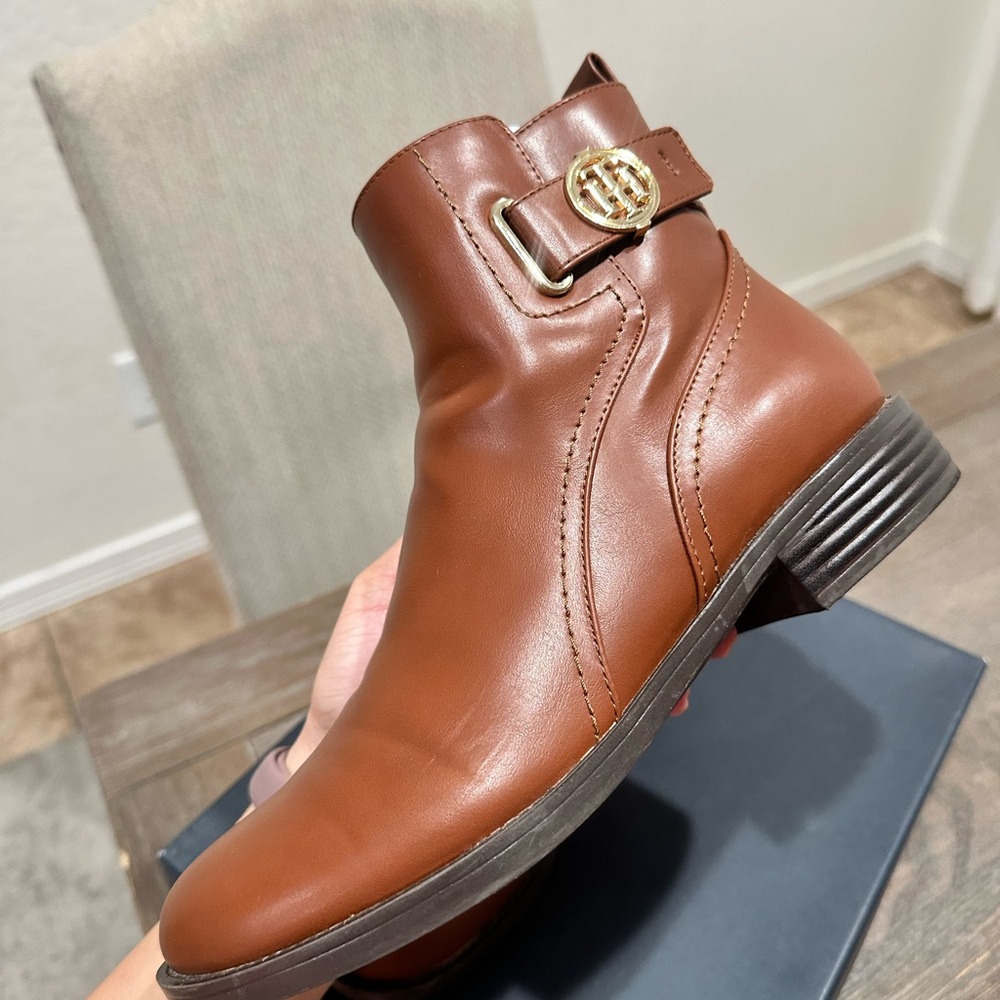 Tommy Hilfiger Brown Ankle Boots with Gold Accent